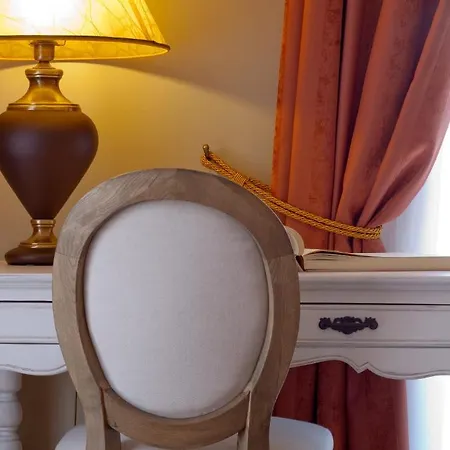 Boschetto Hotel 4*