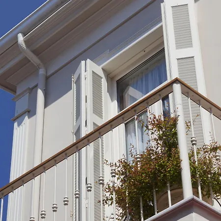 Boschetto 4* Lefkada City