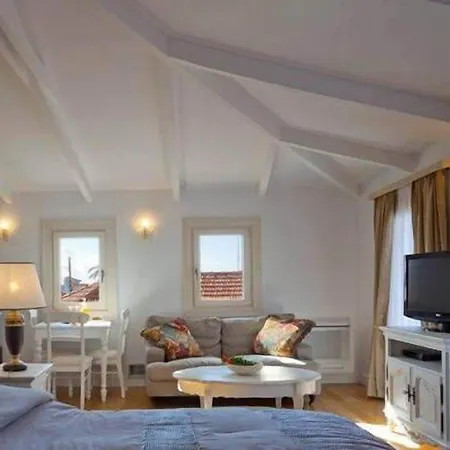 Boschetto Hotel 4*